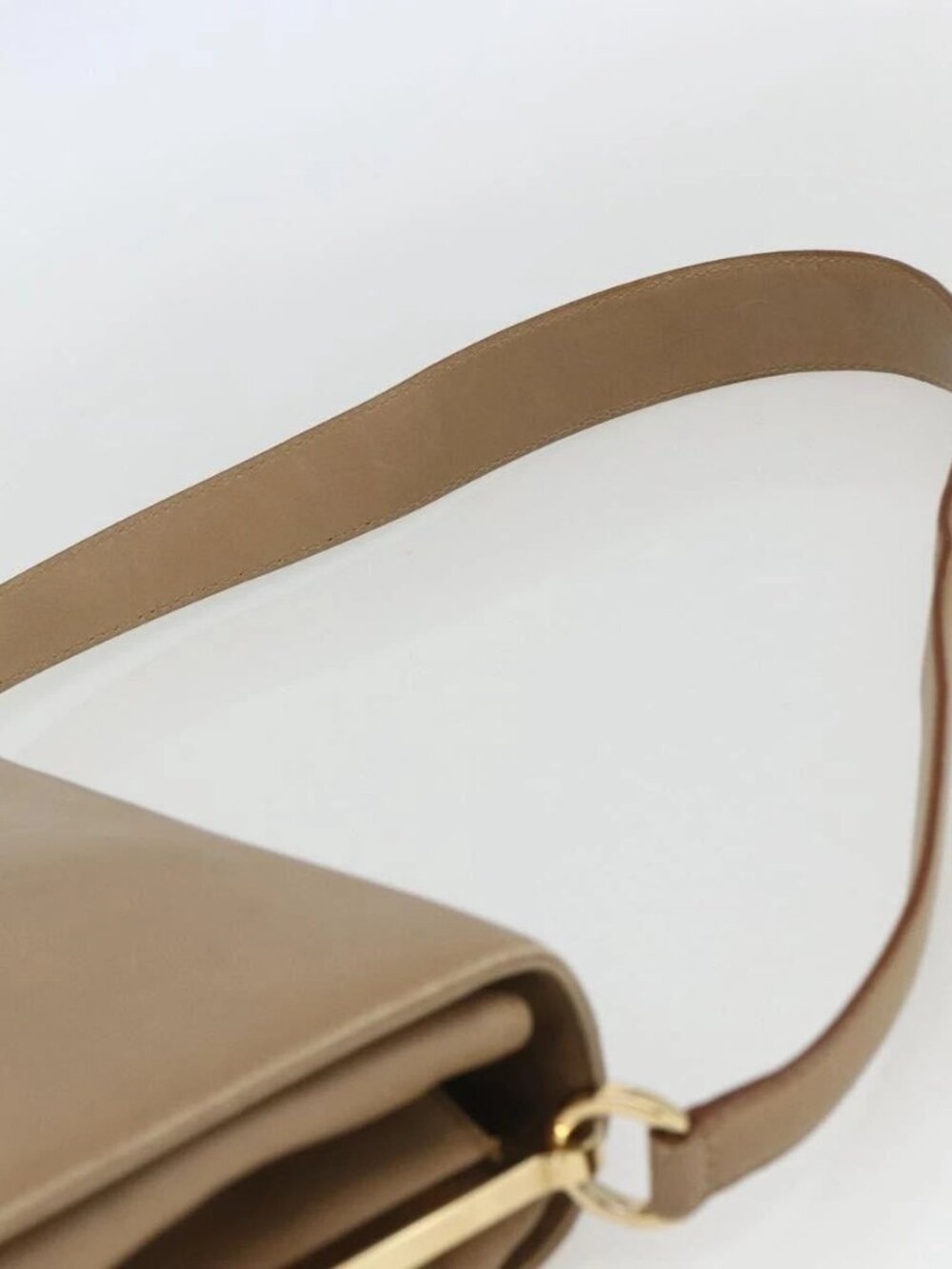 Salvatore Ferragamo Shoulder Bag Leather Beige Gold Auth 157525V - Picture 8 of 16